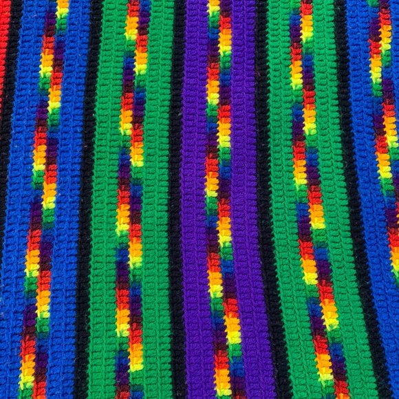 VTG Handmade Rainbow Striped Fringed Afghan Throw - Picture 9 of 10